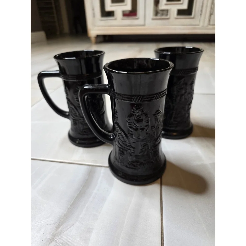Unbranded vintage black