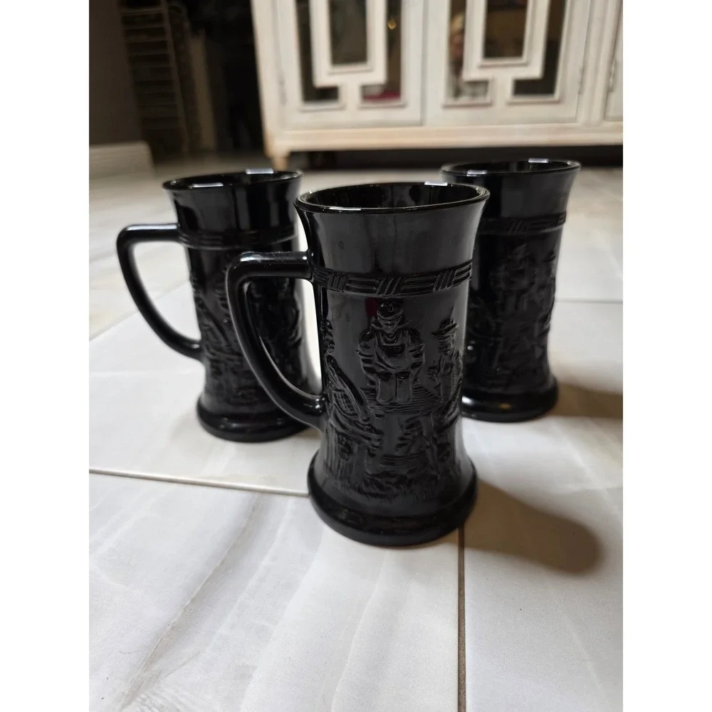 Unbranded vintage black