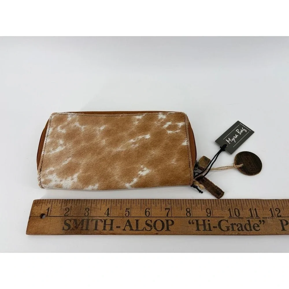 Myra Bag sand myra zipper