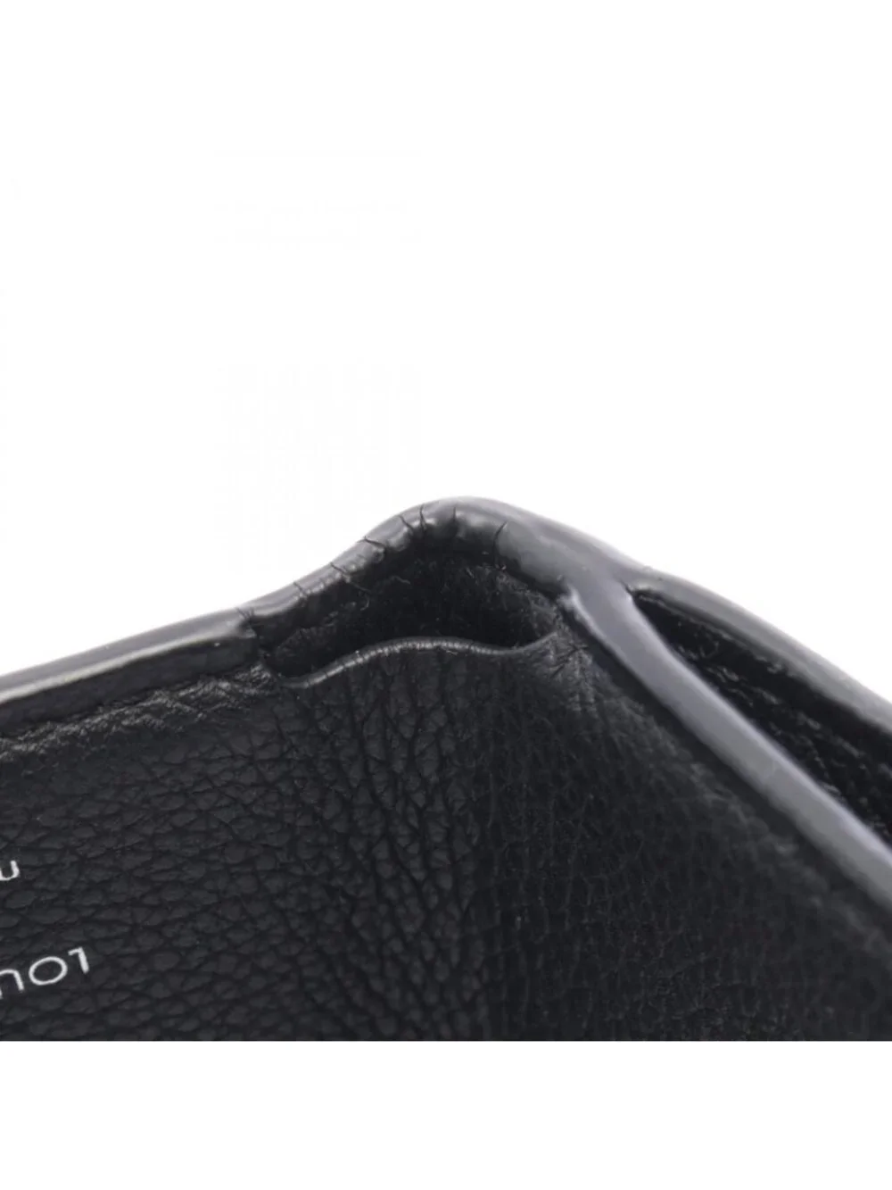 Louis Vuitton black our presentation