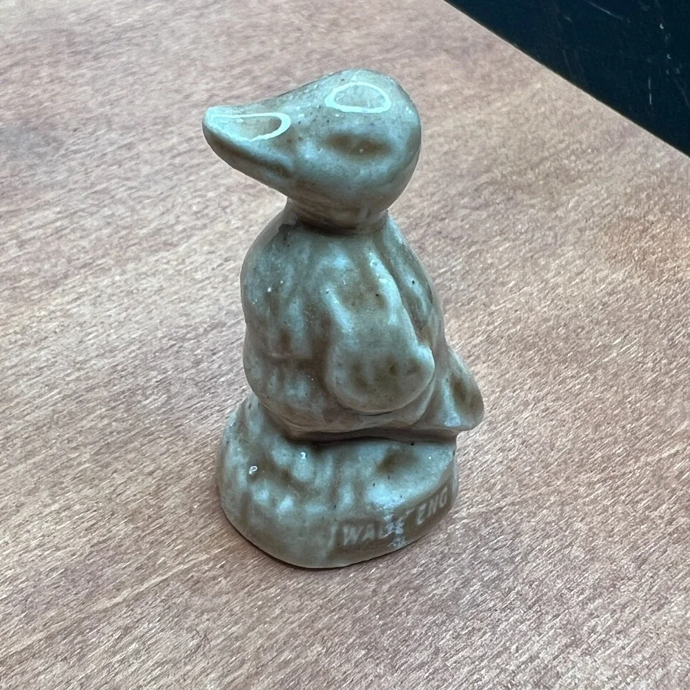 Wade‎ Whimsies Duck Red Rose Tea Pet Shop Series England Mini Figurine 1.25