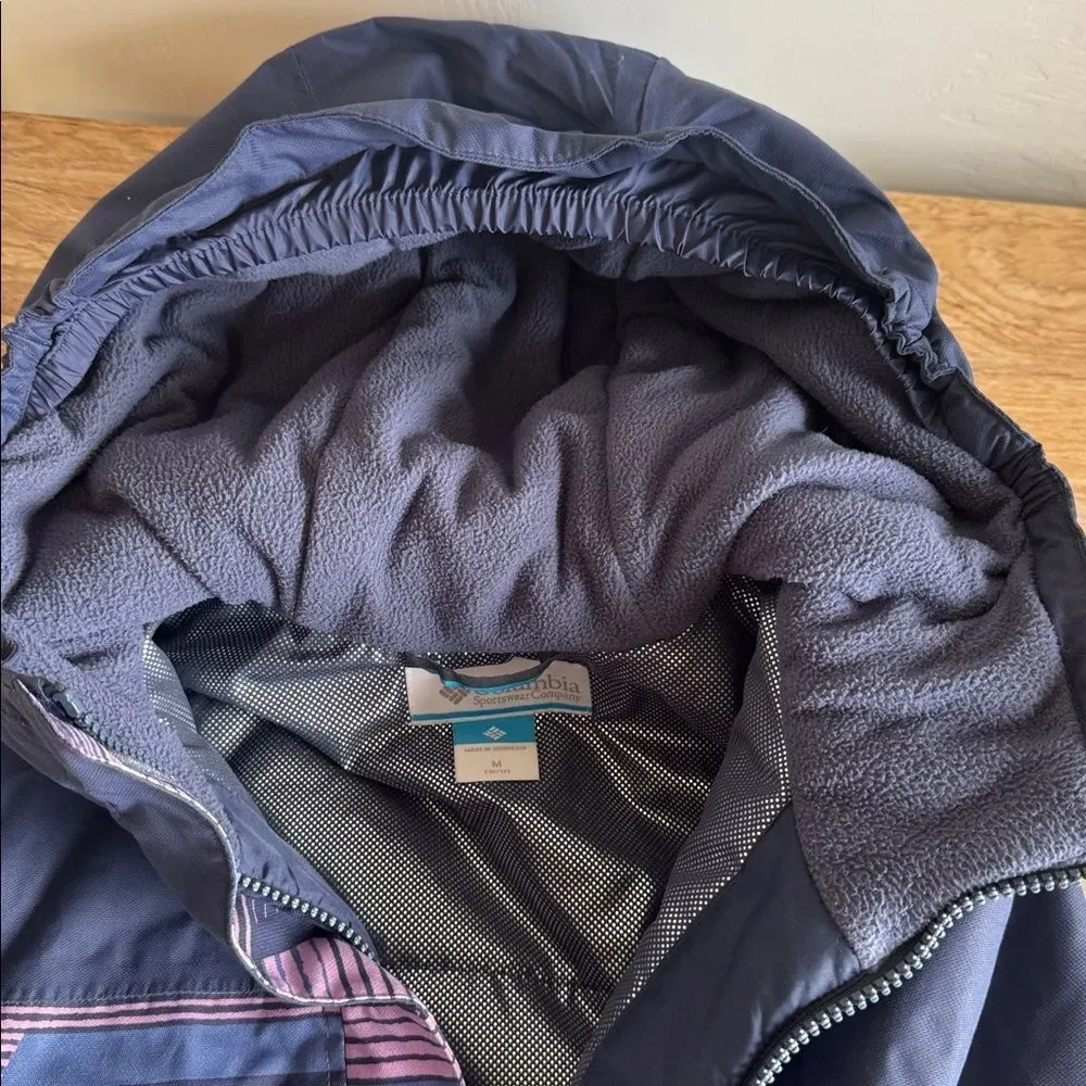 Columbia kid’s blue