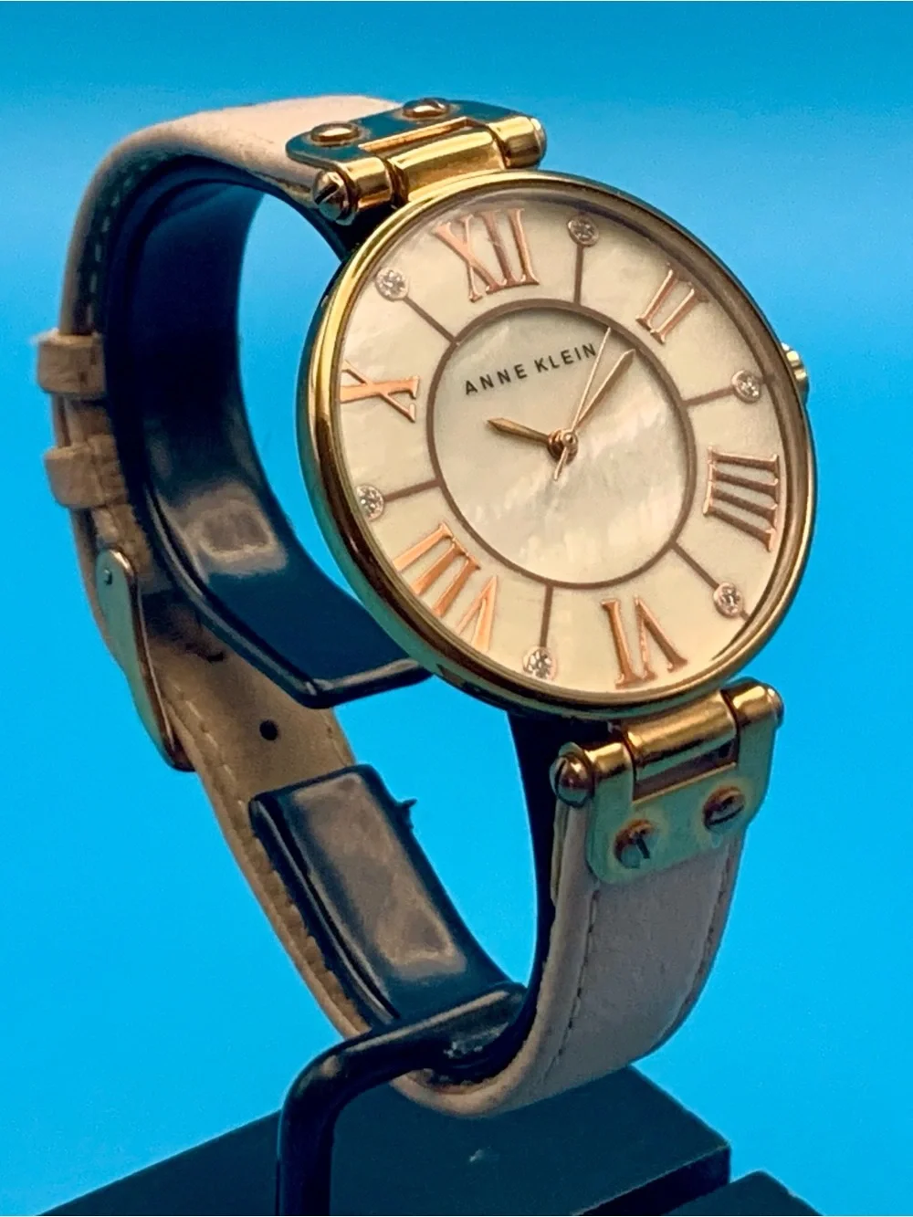 Anne Klein anne klein
