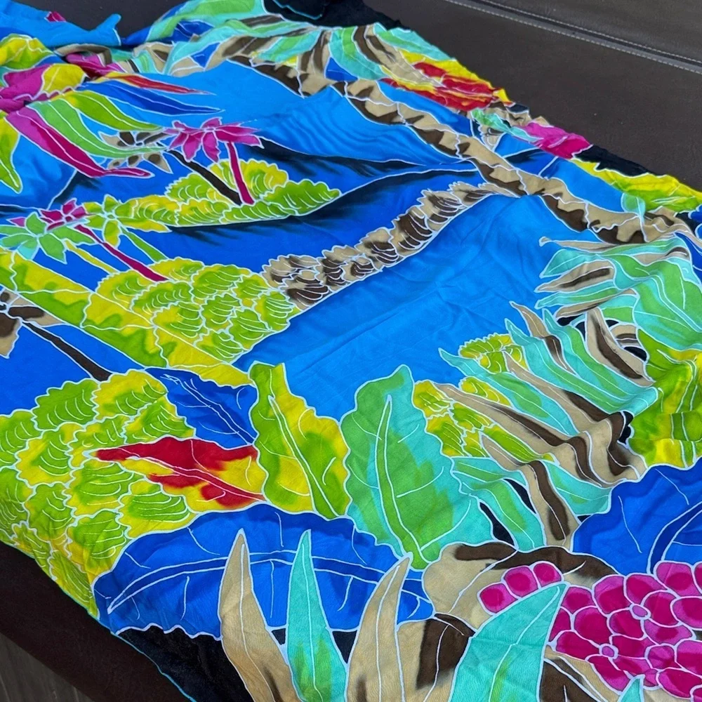 Dancing Gecko Hawaii wrap sarong Colorful Floral Women's Scarf tapestry