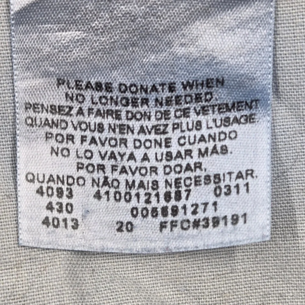 Levis great gently