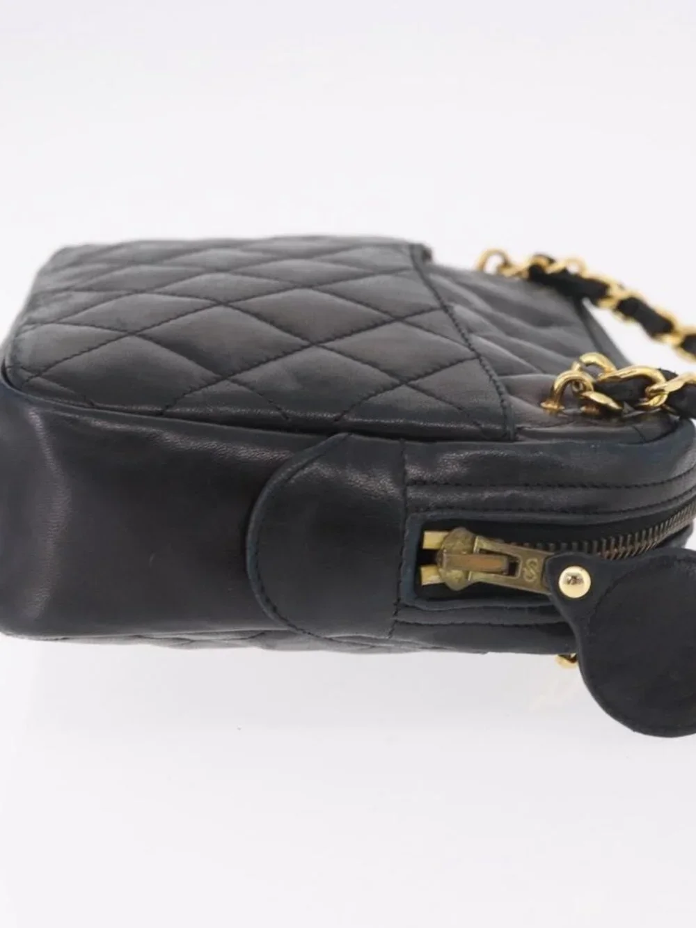 CHANEL brand	chanel color	black