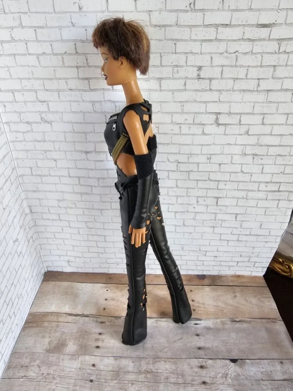 Barbie shape dc