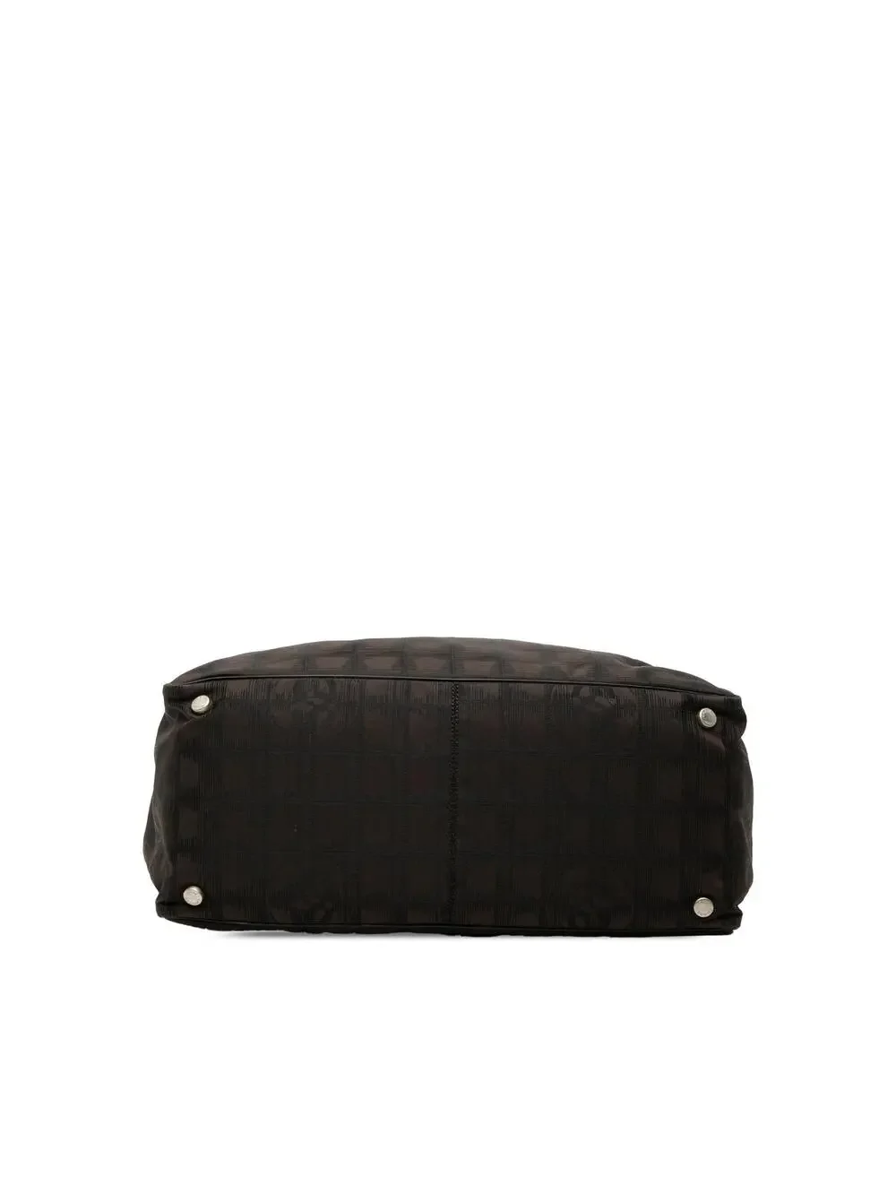 CHANEL elevate your