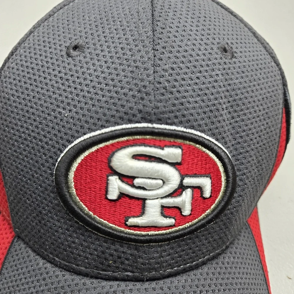 San Francisco 49ers Unisex Baseball Cap SMALL-MEDIUM Grayredblack New Era