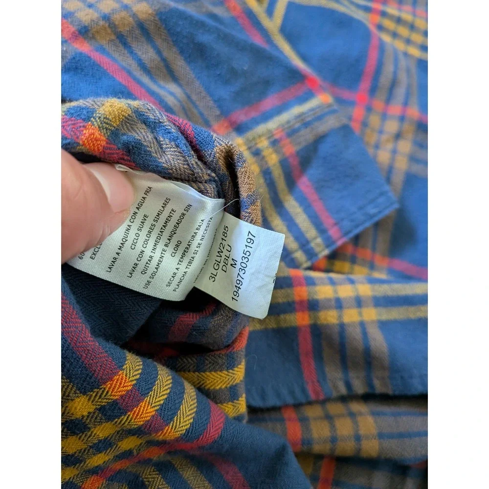 Levis see all