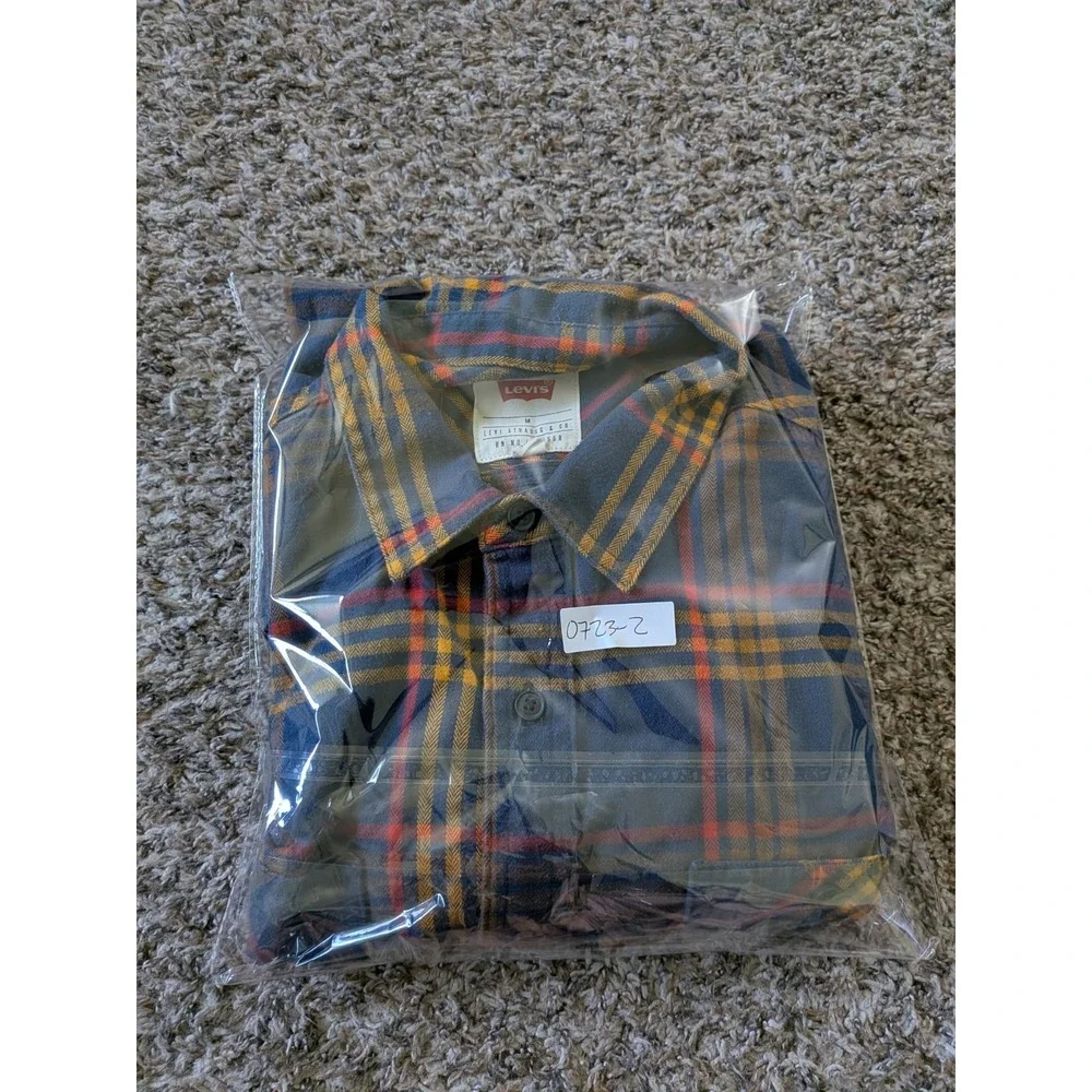 Levis see all