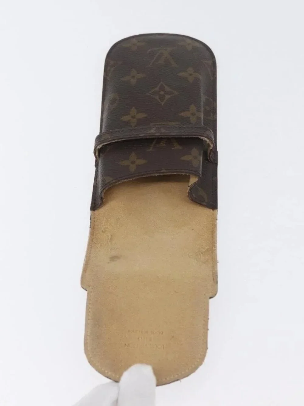 Louis Vuitton brand	louis vuitton