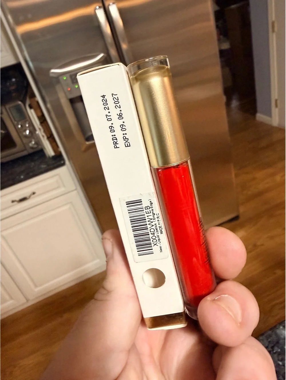 Il Makiage Liquid Lipstick Soft Matte Finish Red