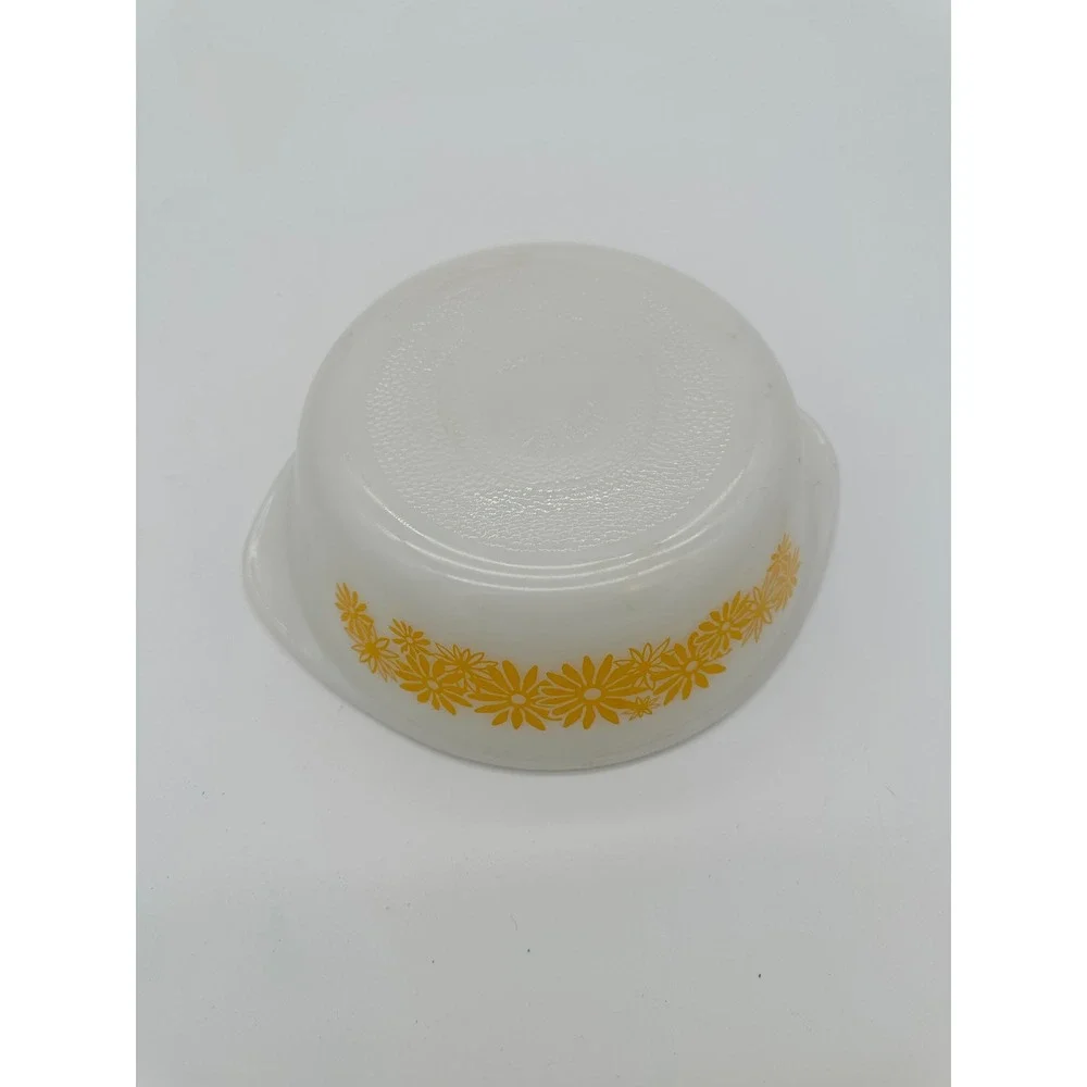 Pyrex glasbake daisy