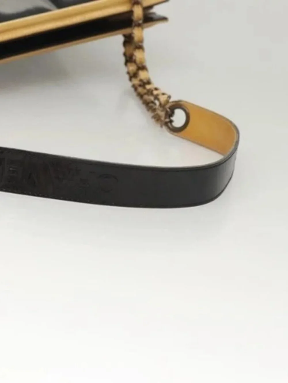 CHANEL brand	chanel color	black