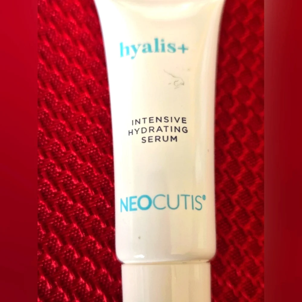 Neocutis Hyalis+‎ Intensive Hydrating Serum