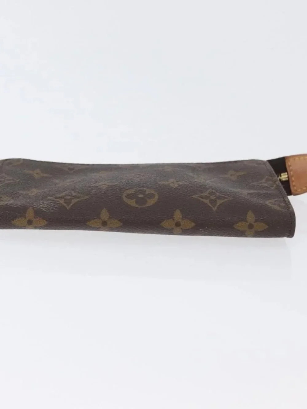 Louis Vuitton brand	louis vuitton
