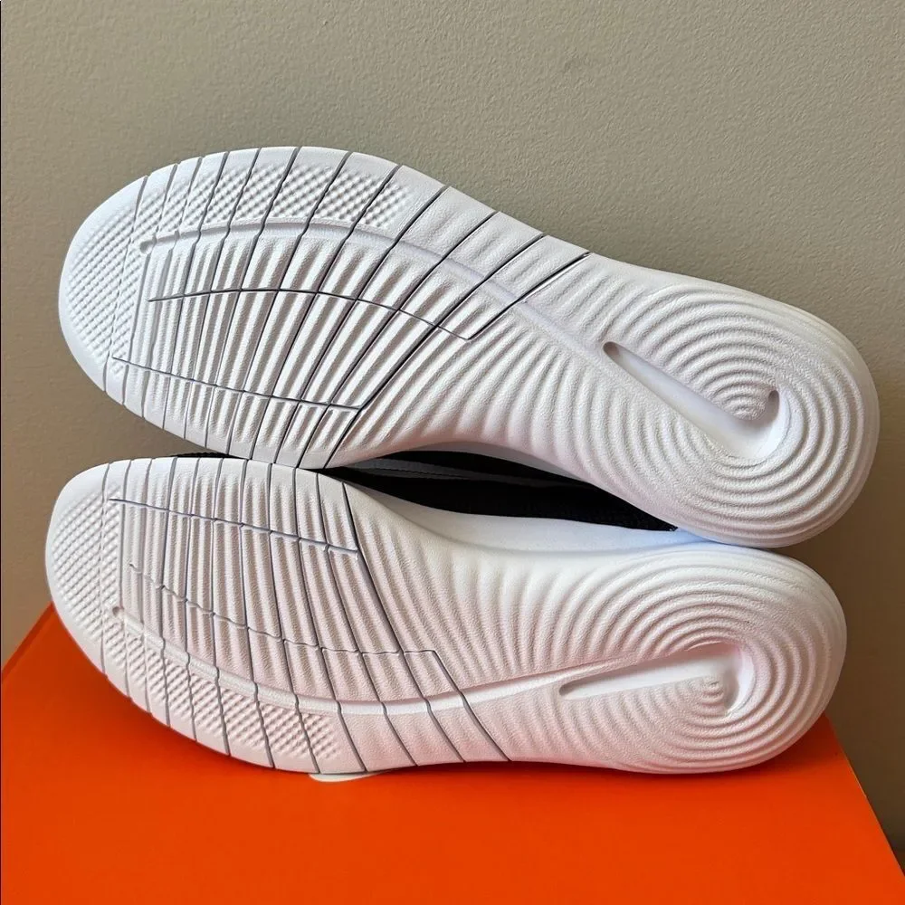 Nike Flex Experience Run 12 Black White DV0740-004 Men’s Size 8