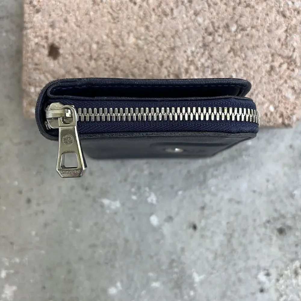 Longchamp check out