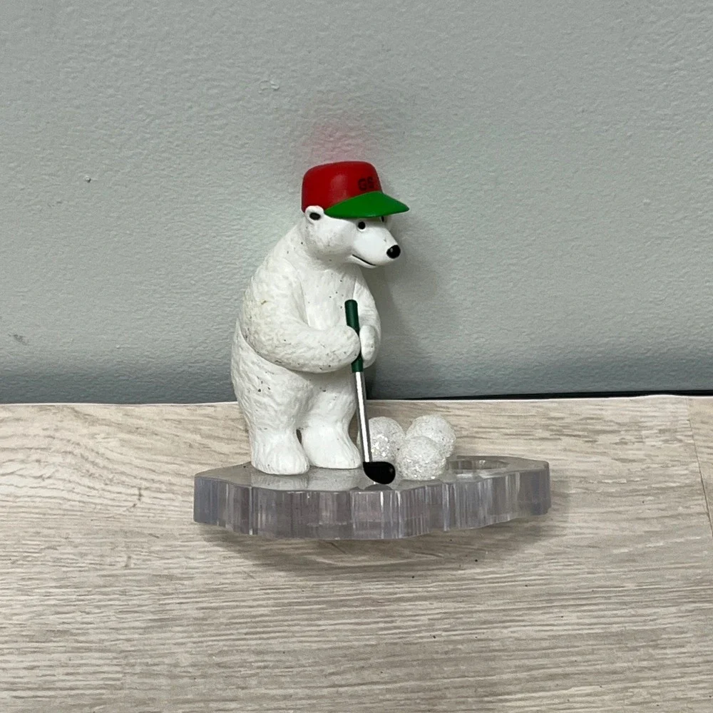 Hallmark enthusiasts color decor
