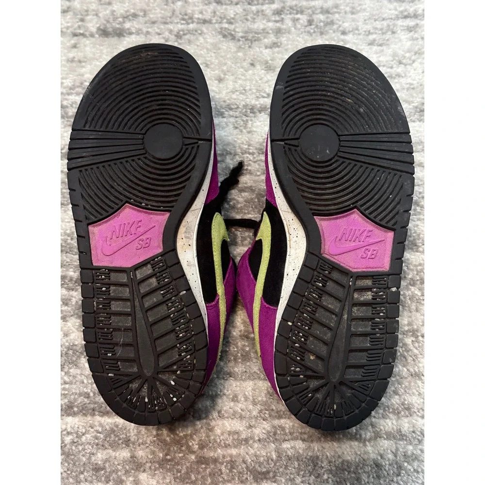 Nike SB Dunk Low‎ Pro Mens 9 Purple Red Plum BQ6817-501 ACG Terra Suede Sneaker