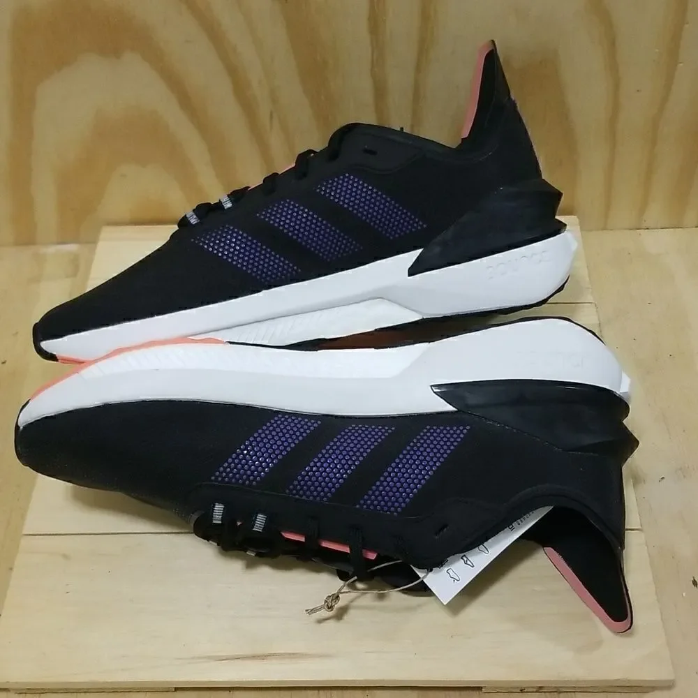 New Adidas Avryn Universal Boost Running Shoes size 13