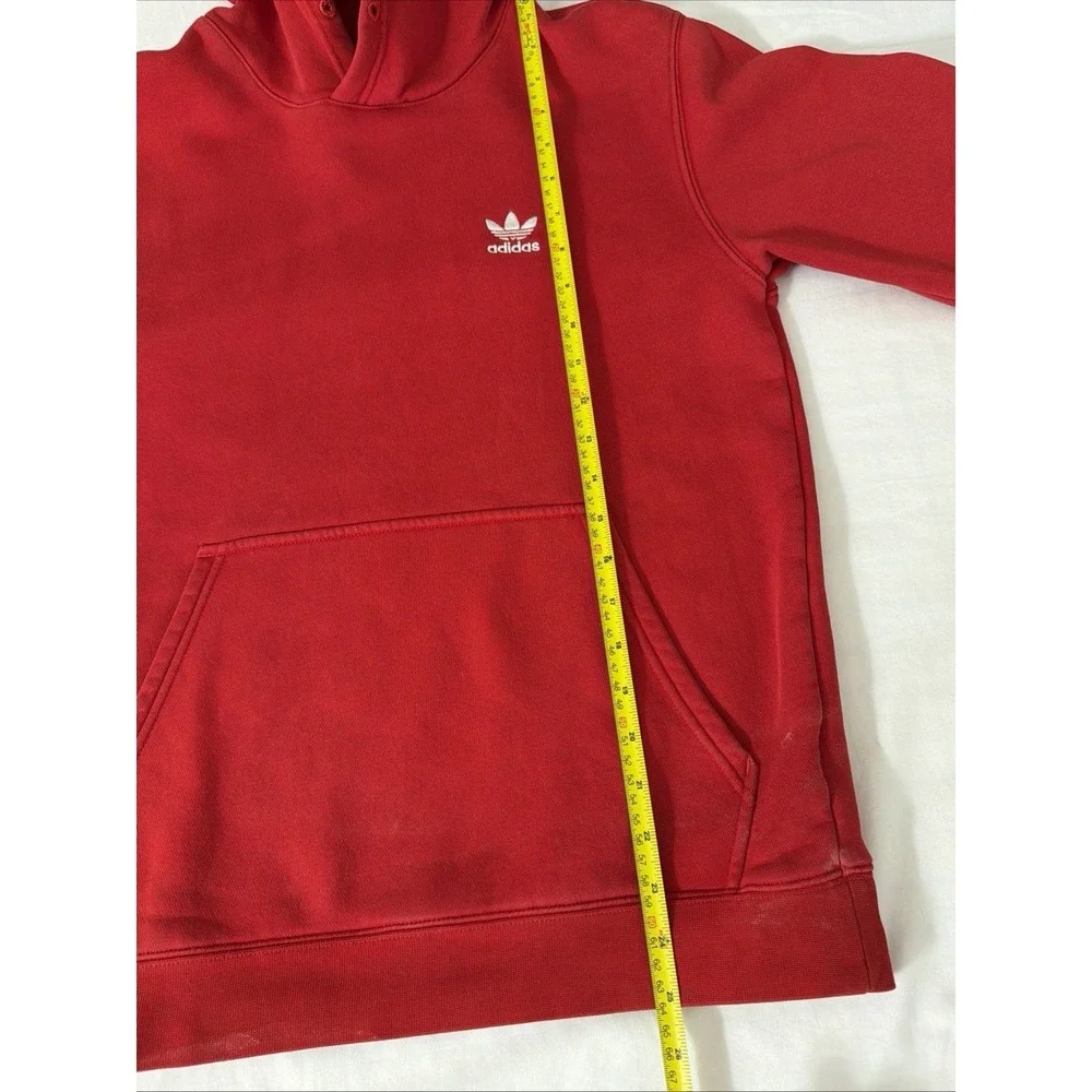 adidas smoke free