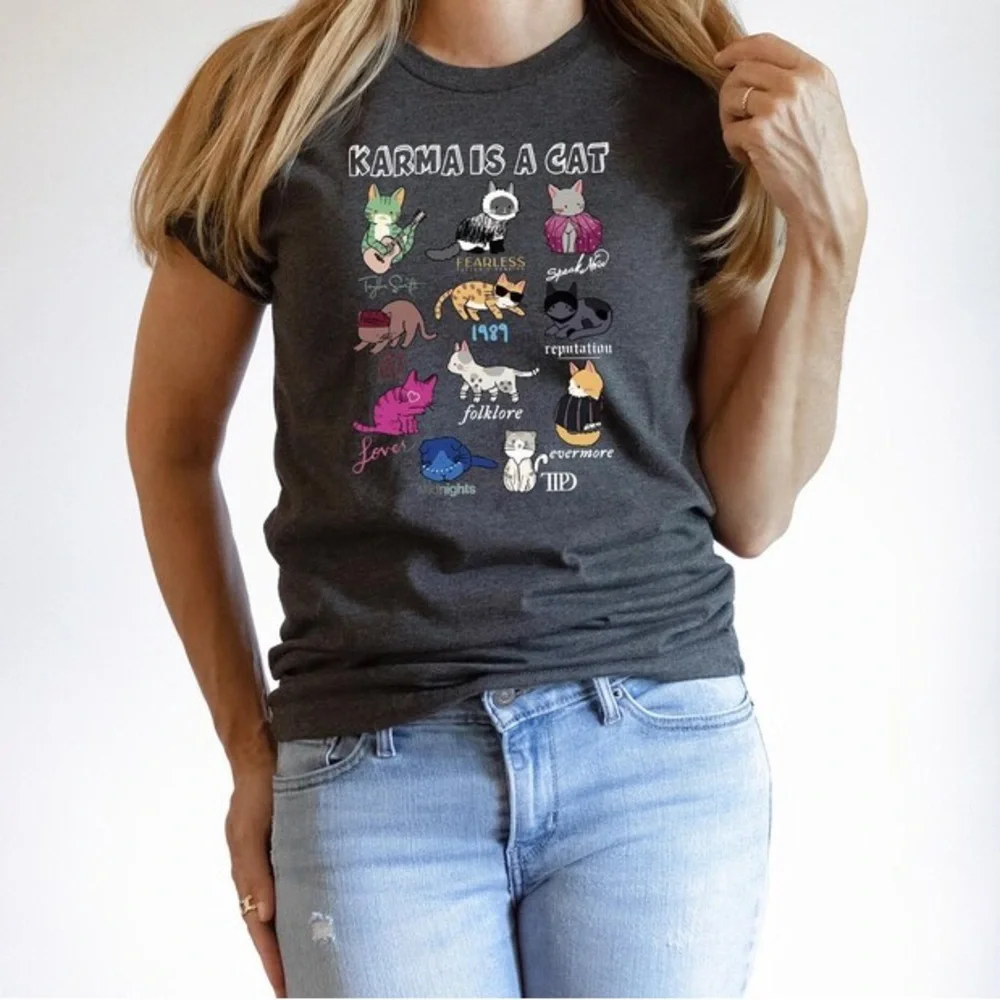 Taylor Swift Karma is a Cat Graphic v neck t-shirt grey‎ size Small
