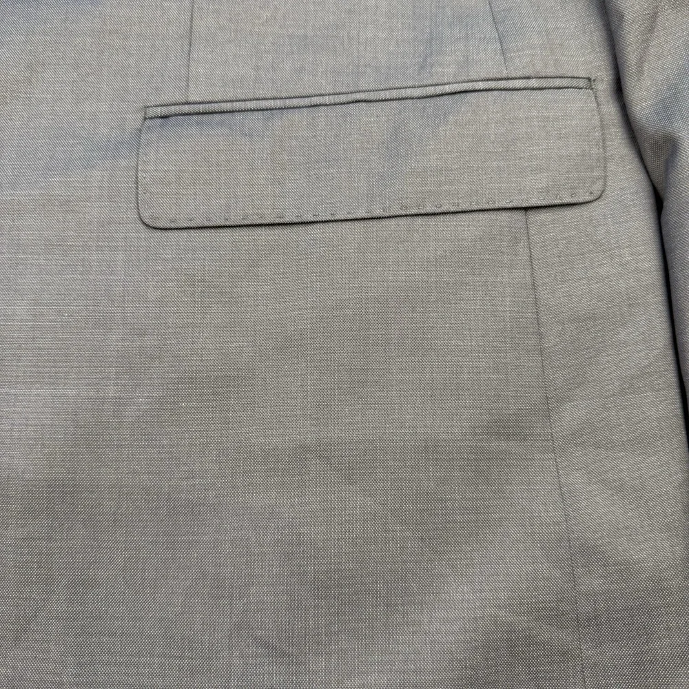 NEW Calvin Klein Men's Slim Fit 100% Wool Suit Jacket‎ Gray Size 48L Long Flaw