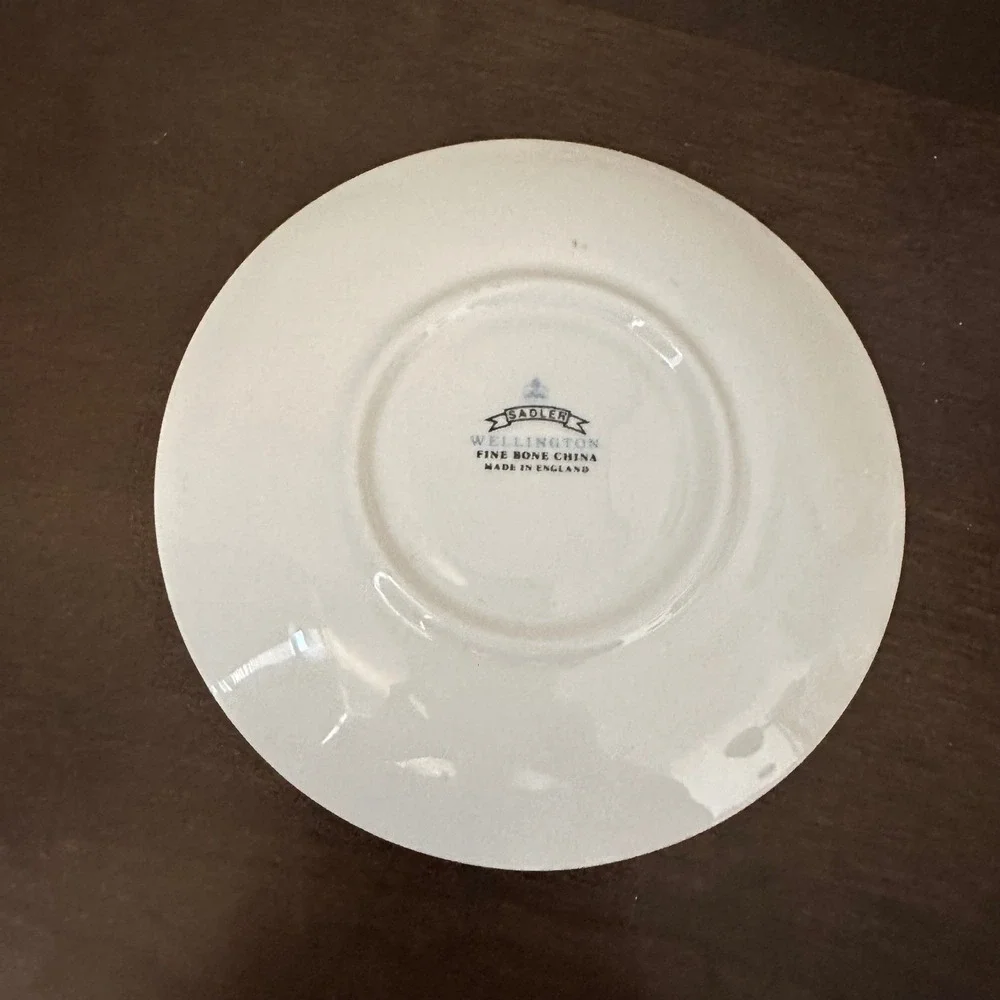 Sadler this saucer