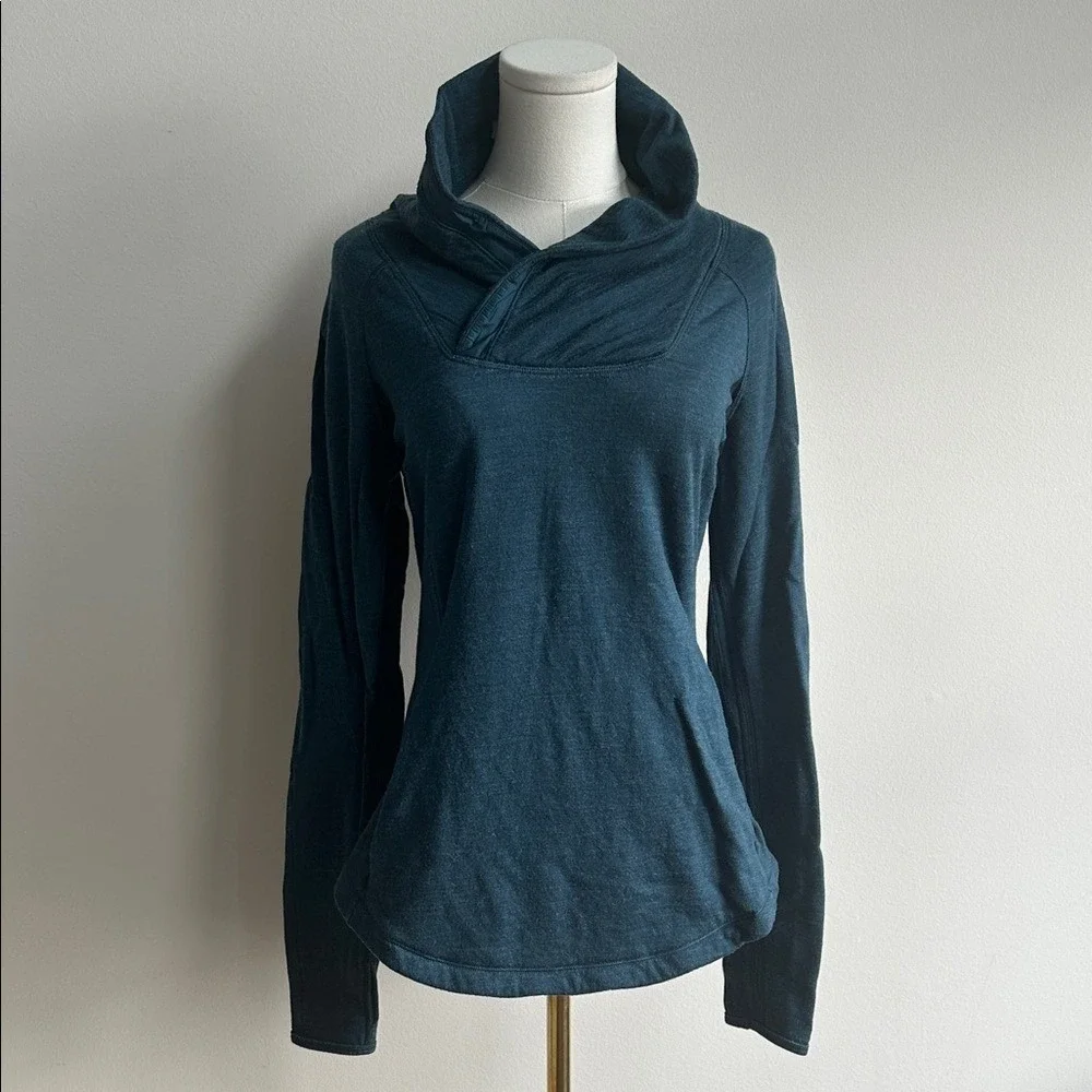 LuLuLemon Womens Wool Fitted Mock Neck Running Hiking Long Sleeve Top 8 Gorpcore