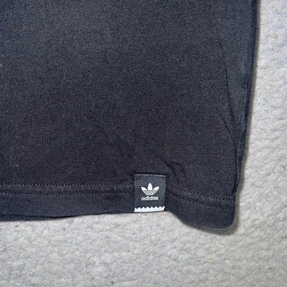 adidas sample trap