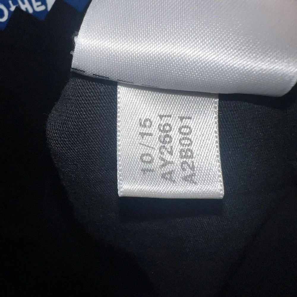 adidas sample trap
