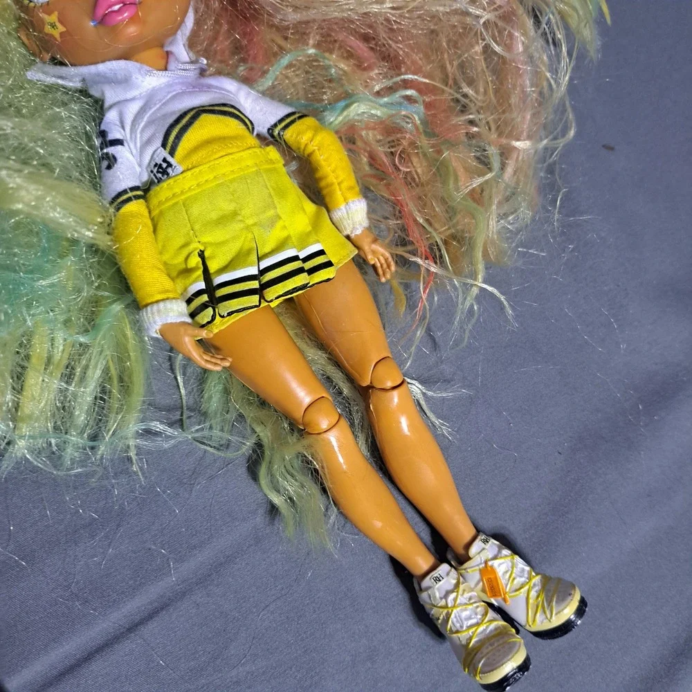 MGA Entertainment rainbow high