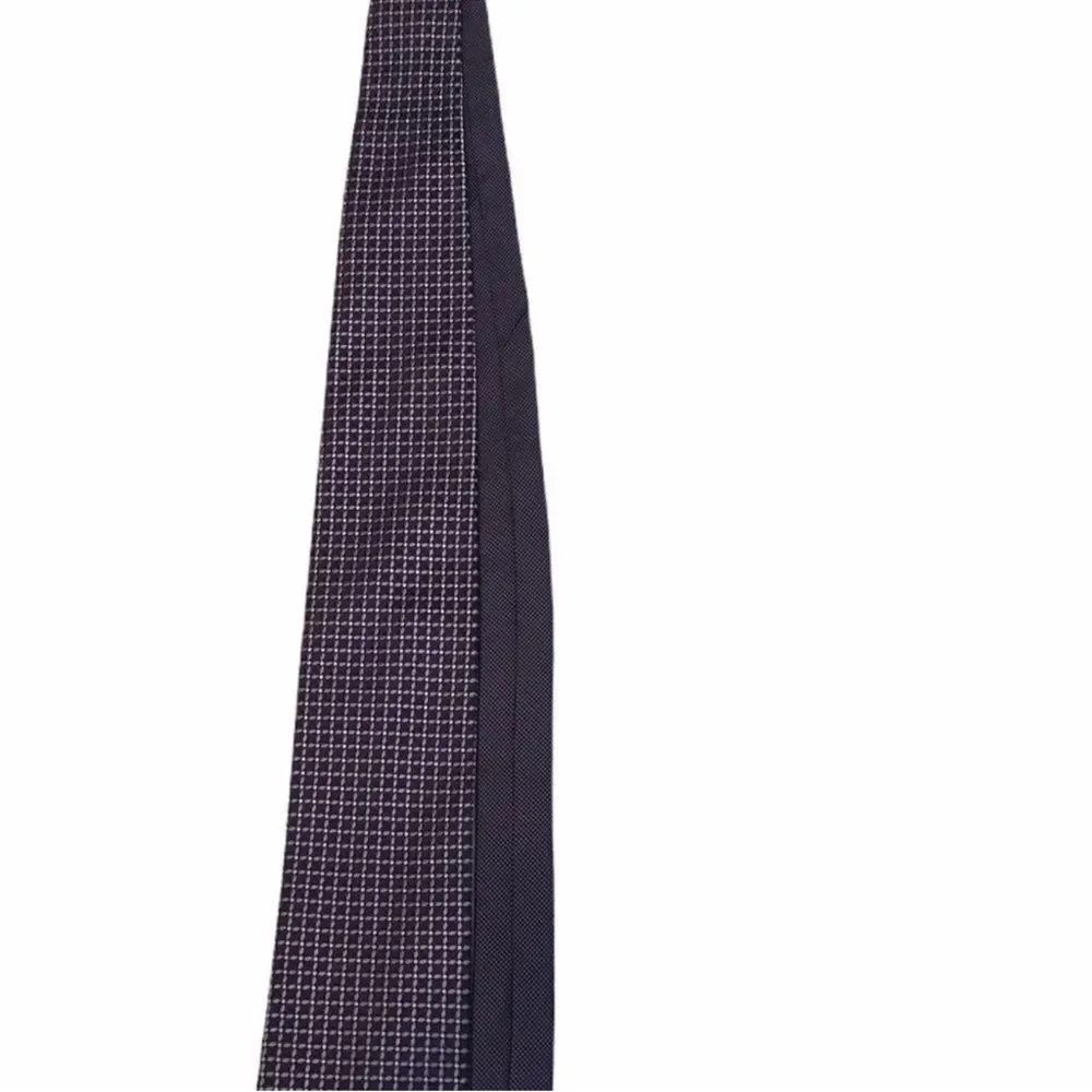 Tommy Hilfiger stylish navy