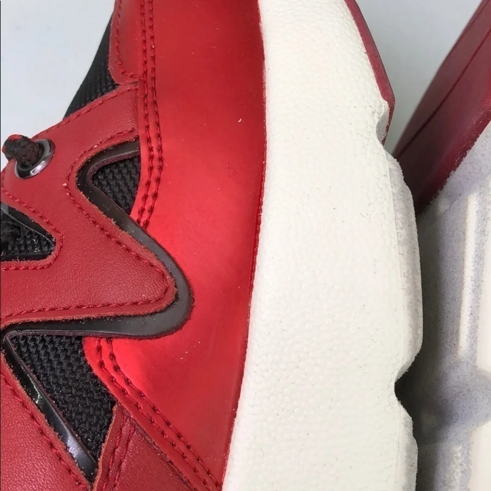 GUESS Tane Dark Red Low Top Sneakers