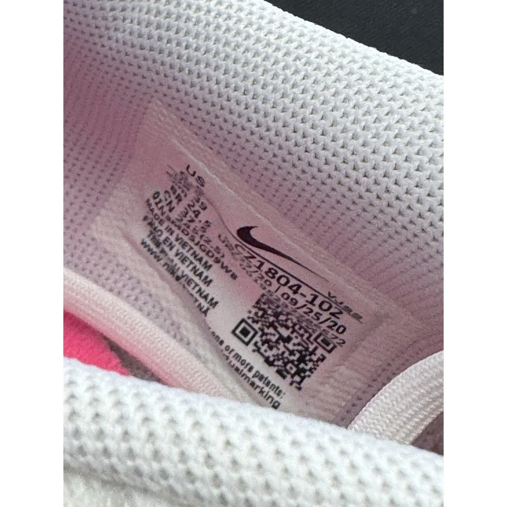 Nike zoom rival