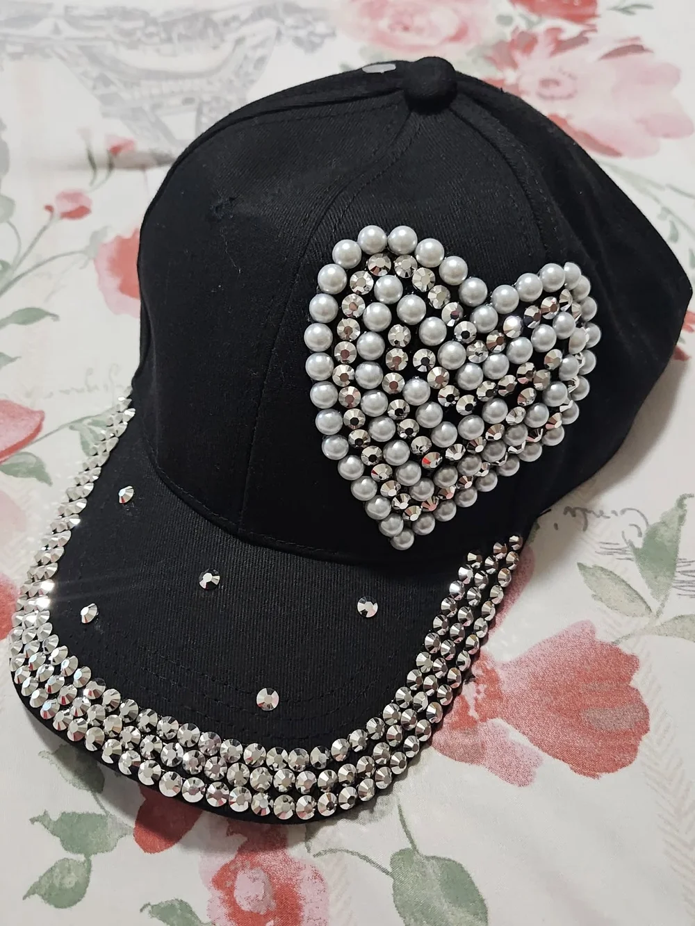 N/A stylish black