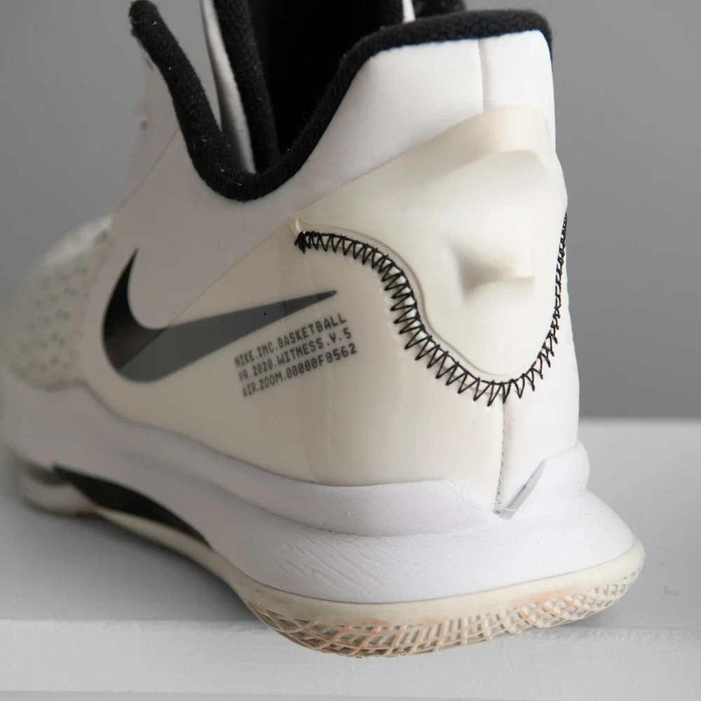 Nike lebron witness