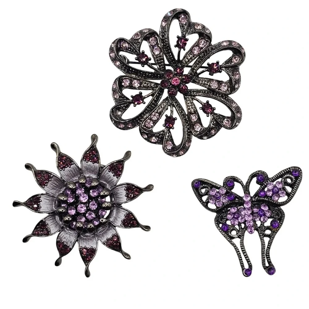 Unbranded rhinestone flower