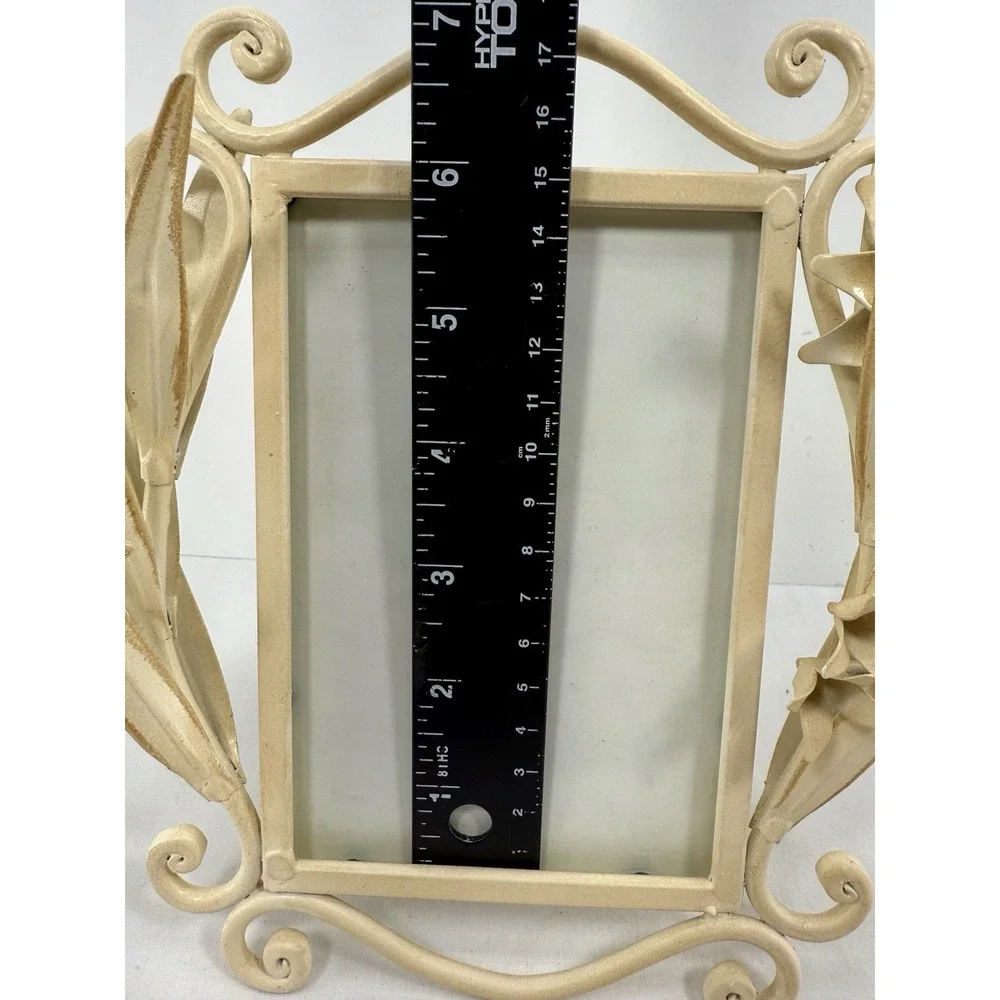 Vintage Metal Floral Picture Frame 3D Sculptural‎ Holds 4x6 Photo Tabletop EUC