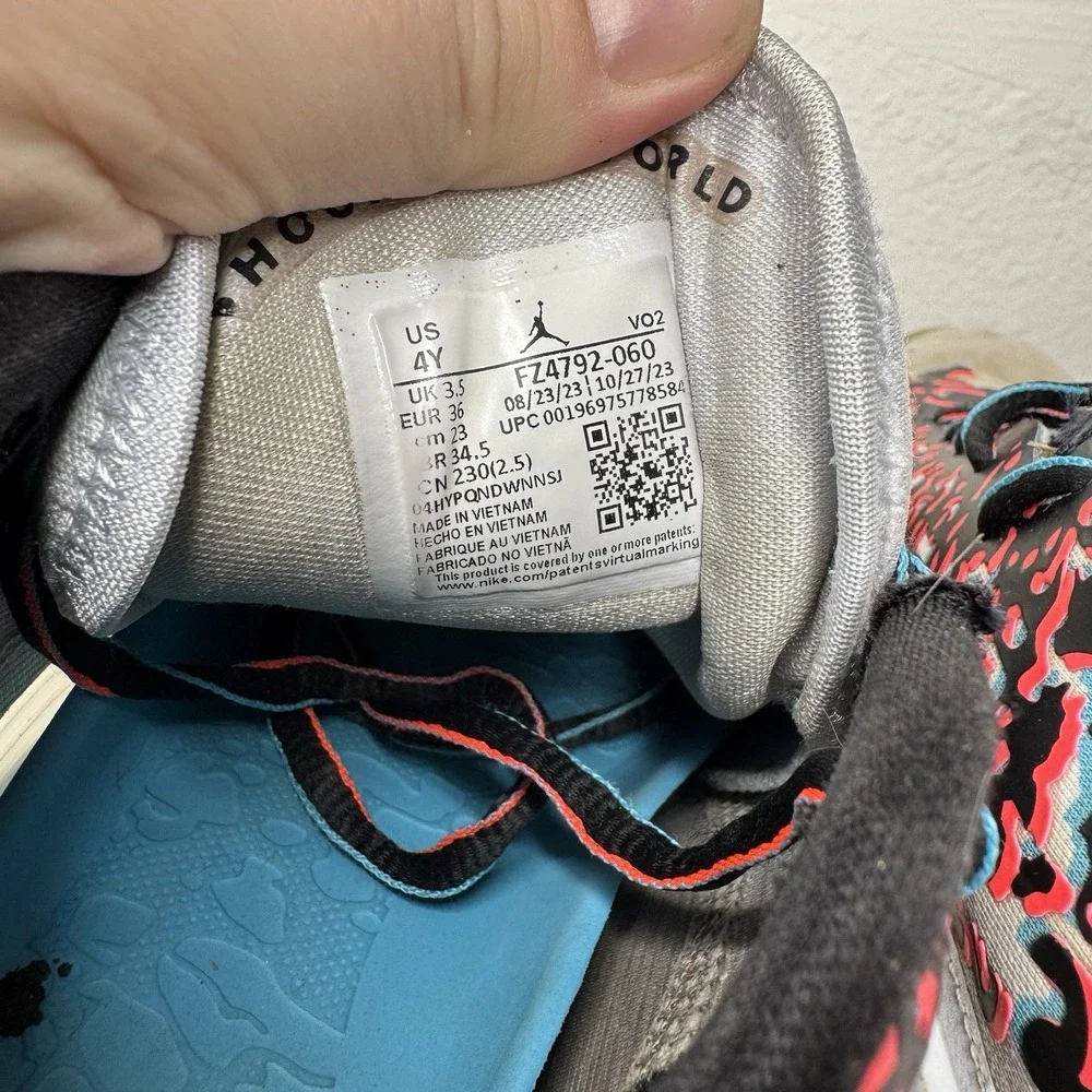 Jordan shape one aglets