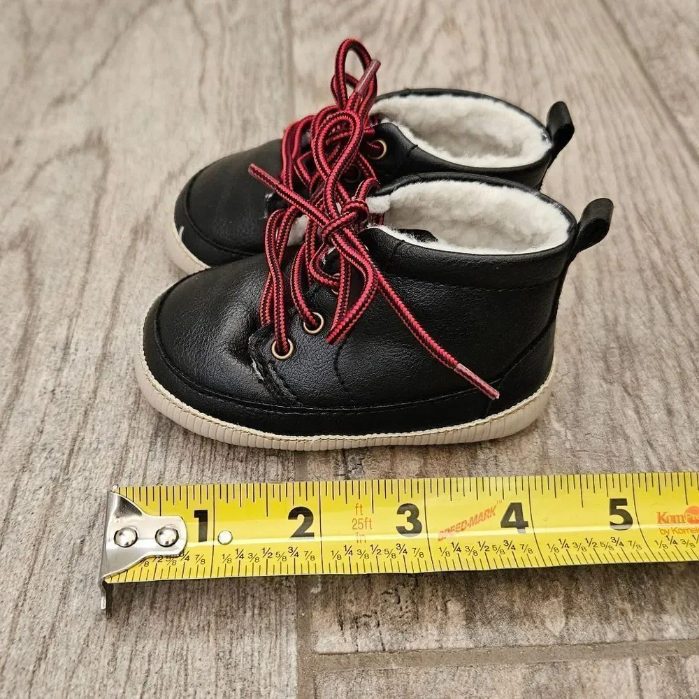 GAP baby black