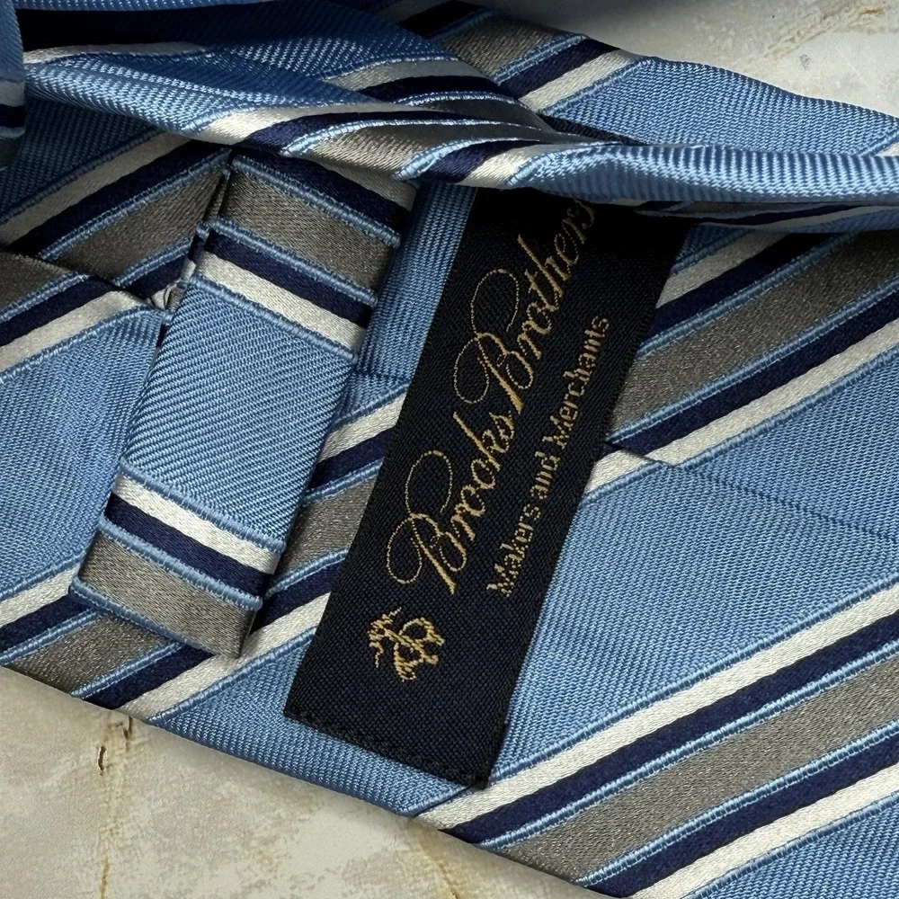 Brooks Brothers very good