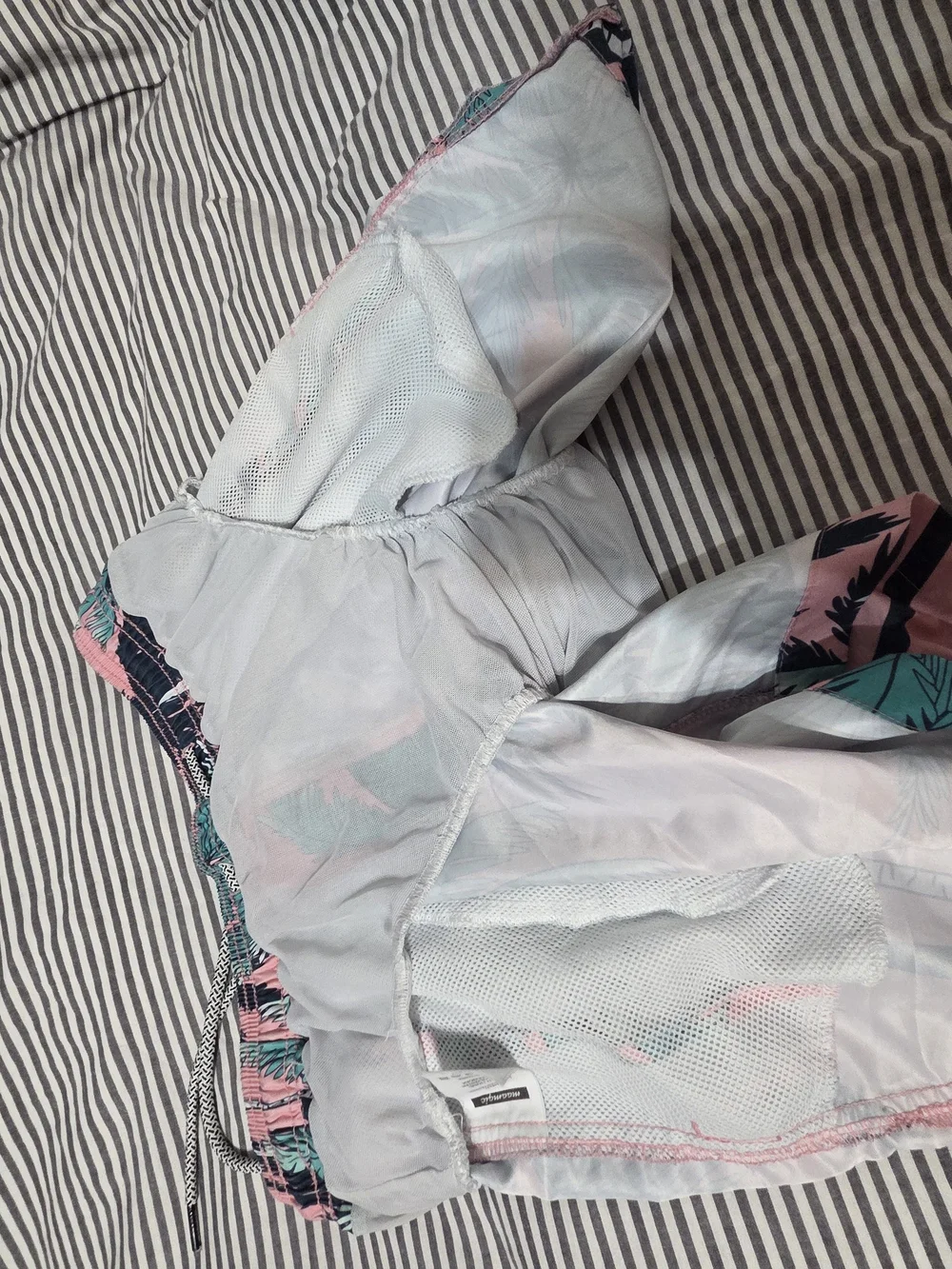 Maamgic men’s tropical