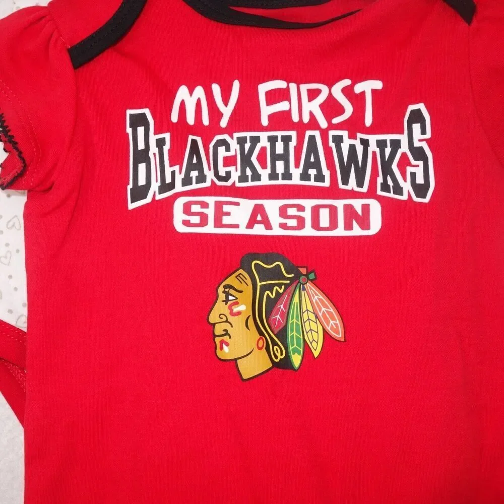 NEW NHL Chicago Blackhawks 3 Piece Bodysuit Set One Piece Baby Size 6-9 Months