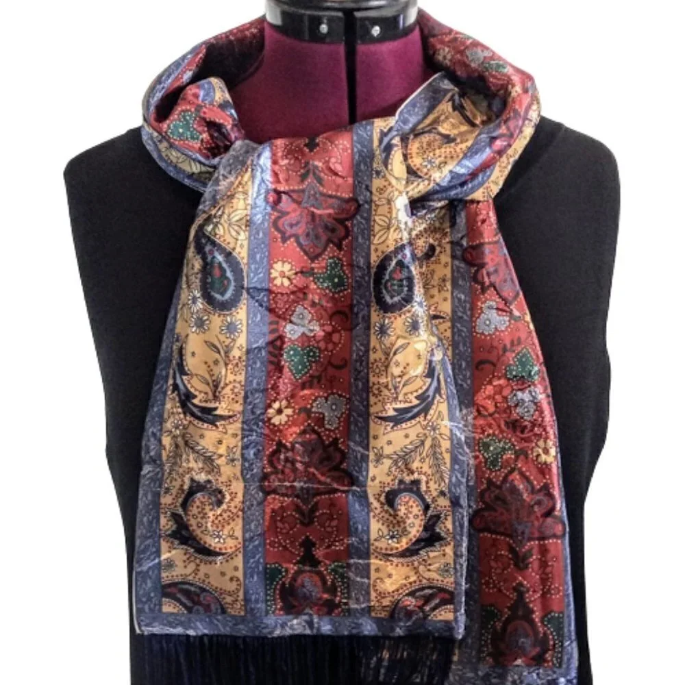 Vintage paisley jacquard