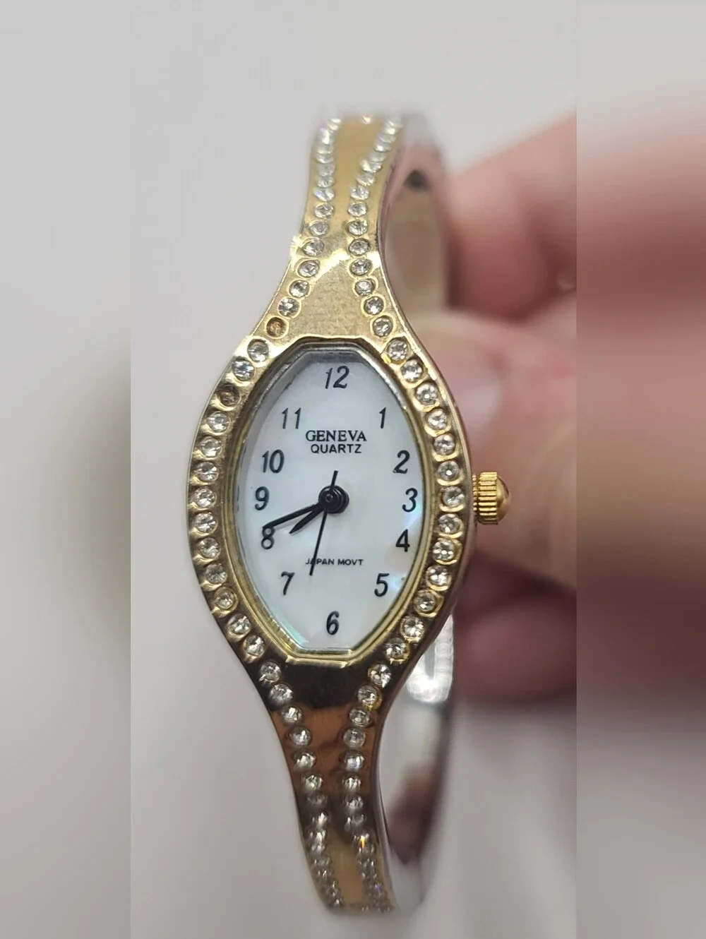 Geneva rhinestone hinged