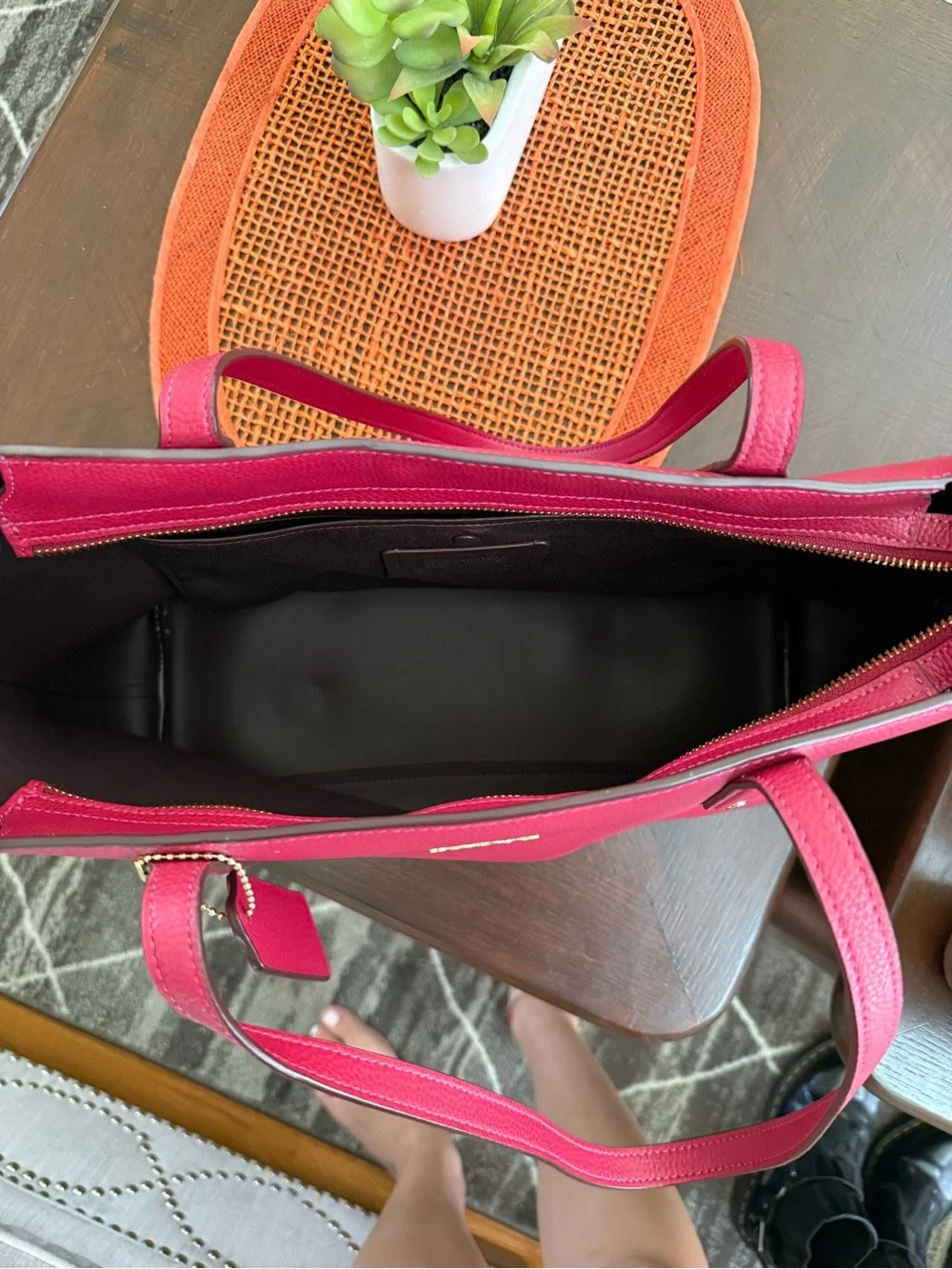 Coach zip top