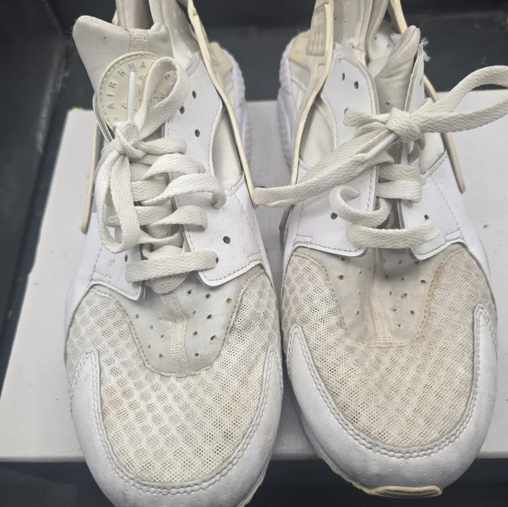 Nike stylish sneakers